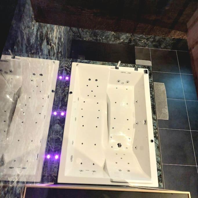 Le Duplex De L'Etoile Home Cinema Jacuzzi Et Sauna Privatif Longmesnil Extérieur photo